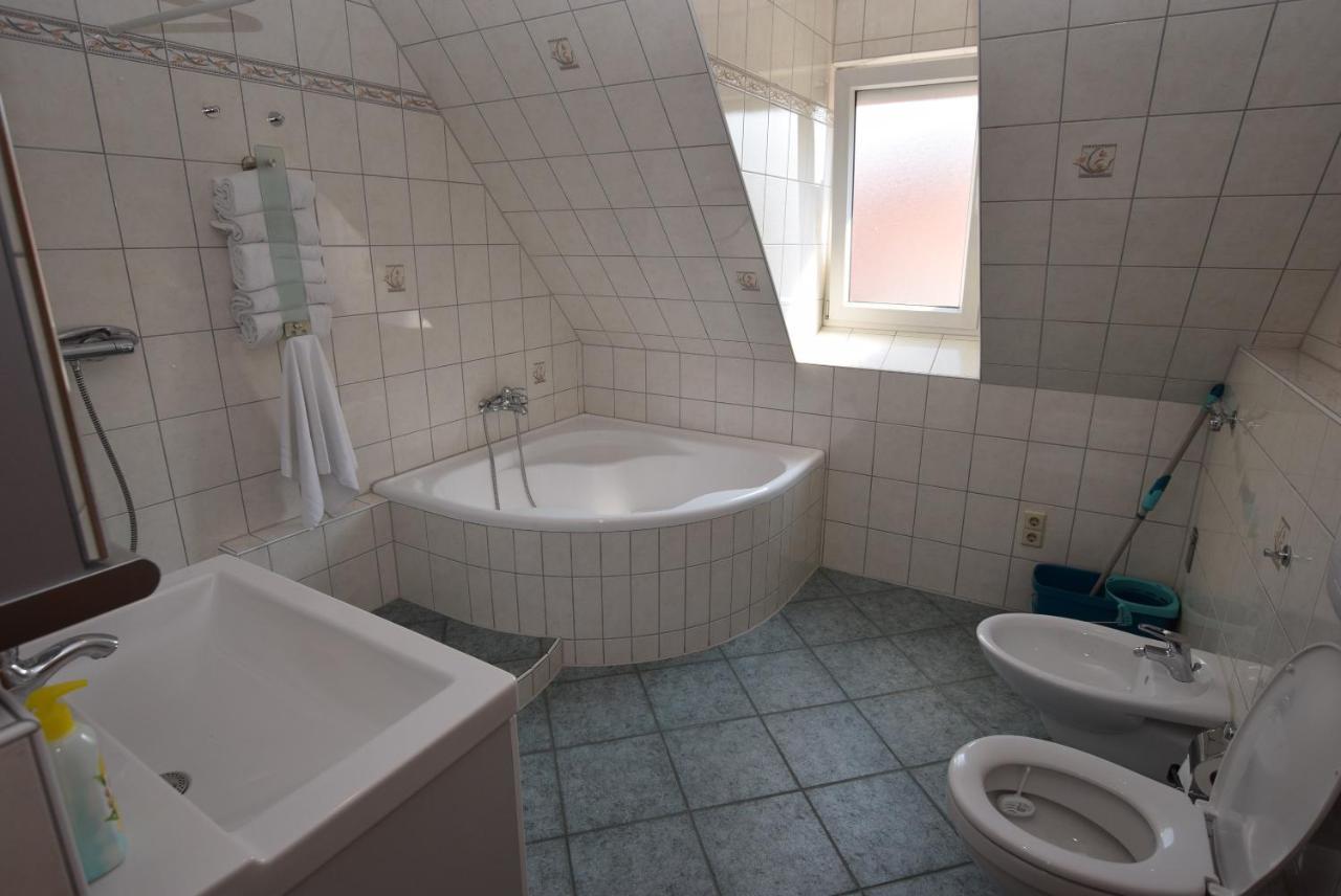 Apartment Stuttgart Suedheim Exterior photo